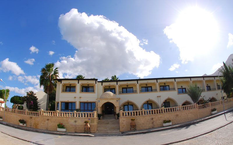Bellapais Monastery Village Kazaphani Dış mekan fotoğraf